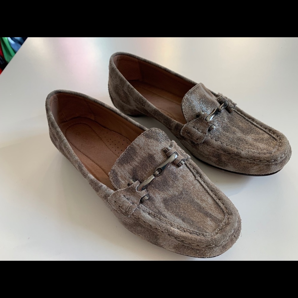 Python Print Loafers - image 1